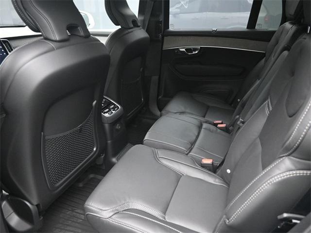 Photo of 2025 White Volvo XC90 Plug-In Hybrid