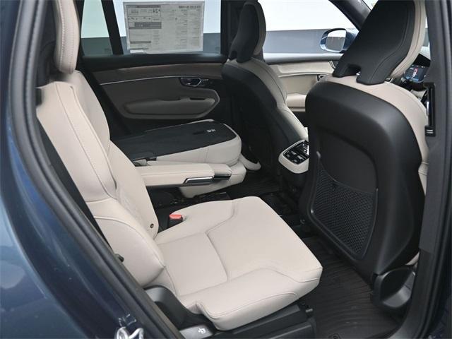 Photo of 2026 Blue Volvo XC90