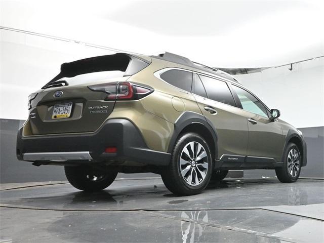 Photo of 2023 Autumn Green Metallic Subaru Outback