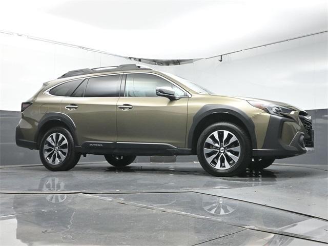 Photo of 2023 Autumn Green Metallic Subaru Outback