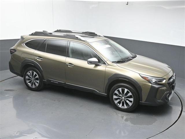 Photo of 2023 Autumn Green Metallic Subaru Outback