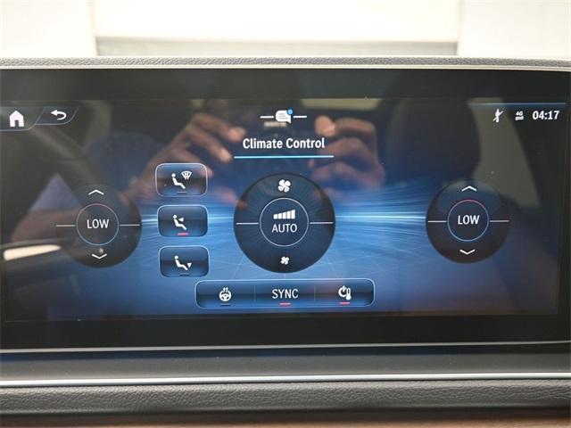 Photo of 2025 Polar White Mercedes-Benz GLE 350