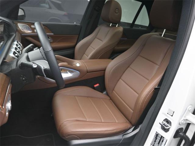 Photo of 2025 Polar White Mercedes-Benz GLE 350