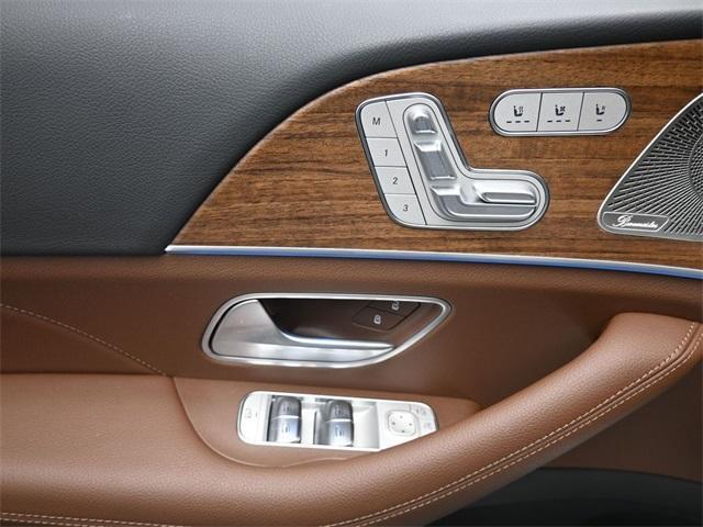Photo of 2025 Polar White Mercedes-Benz GLE 350