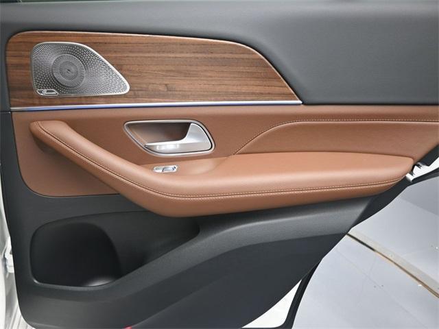 Photo of 2025 Polar White Mercedes-Benz GLE 350