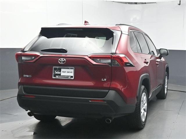 Photo of 2021 Ruby Flare Pearl Toyota RAV4