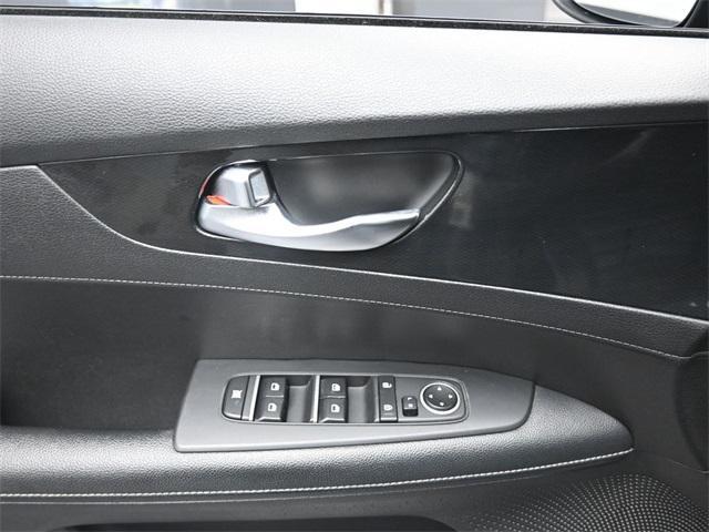 Photo of 2023 Gravity Gray Kia Forte