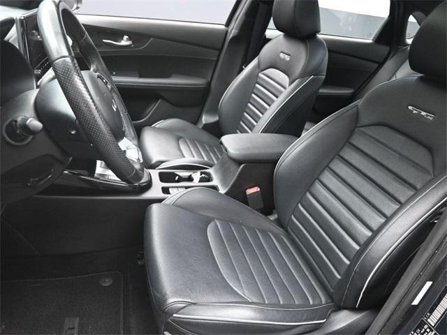 Photo of 2023 Gravity Gray Kia Forte