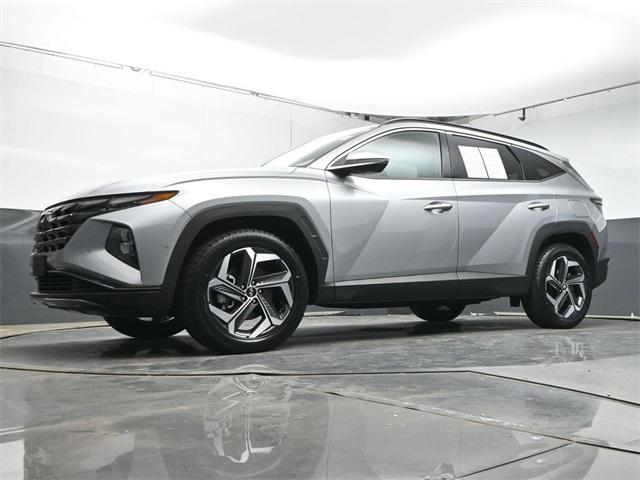 Photo of 2022 Shimmering Silver Hyundai TUCSON
