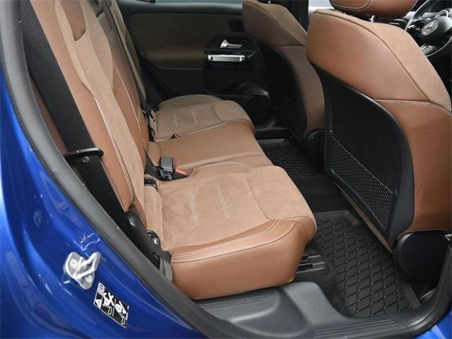 Photo of 2024 Starling Blue Metallic Mercedes-Benz GLB 250