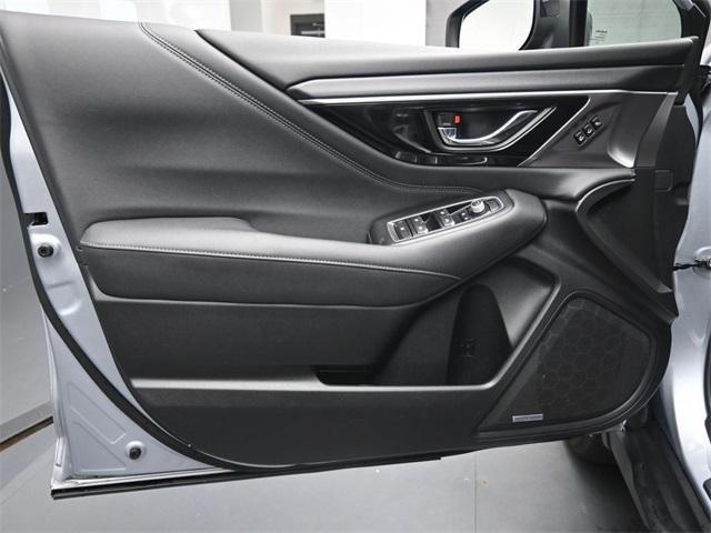 Photo of 2024 Ice Silver Metallic Subaru Outback