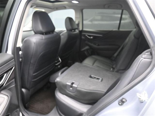 Photo of 2024 Ice Silver Metallic Subaru Outback