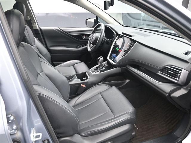 Photo of 2024 Ice Silver Metallic Subaru Outback