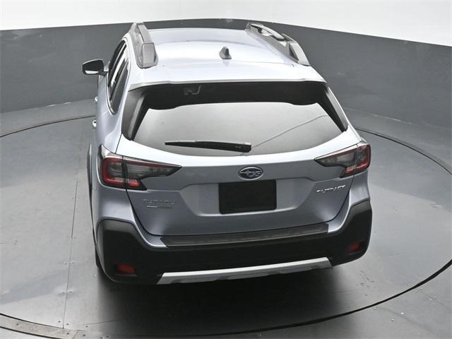Photo of 2024 Ice Silver Metallic Subaru Outback