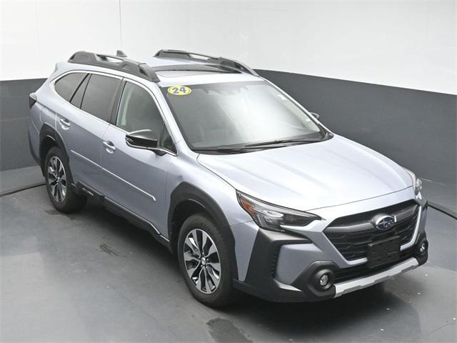 Photo of 2024 Ice Silver Metallic Subaru Outback