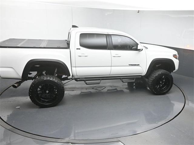 Photo of 2023 Ice Toyota Tacoma