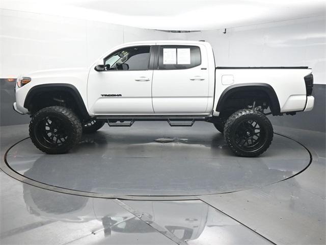 Photo of 2023 Ice Toyota Tacoma