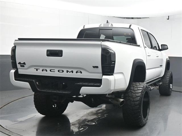 Photo of 2023 Ice Toyota Tacoma
