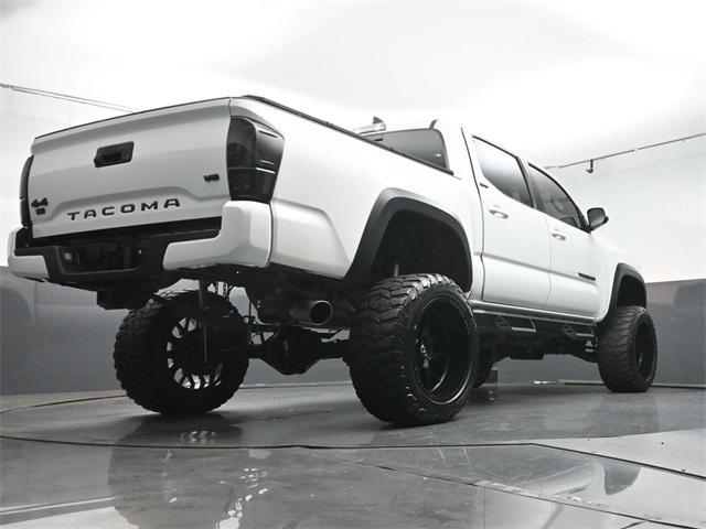 Photo of 2023 Ice Toyota Tacoma