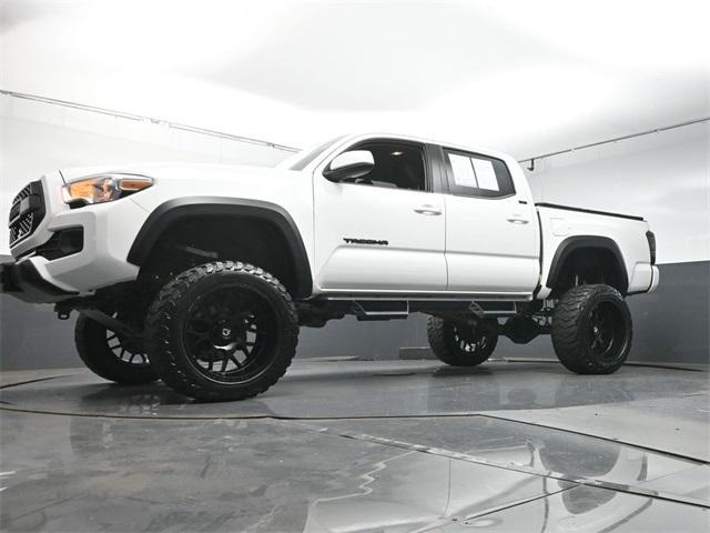 Photo of 2023 Ice Toyota Tacoma