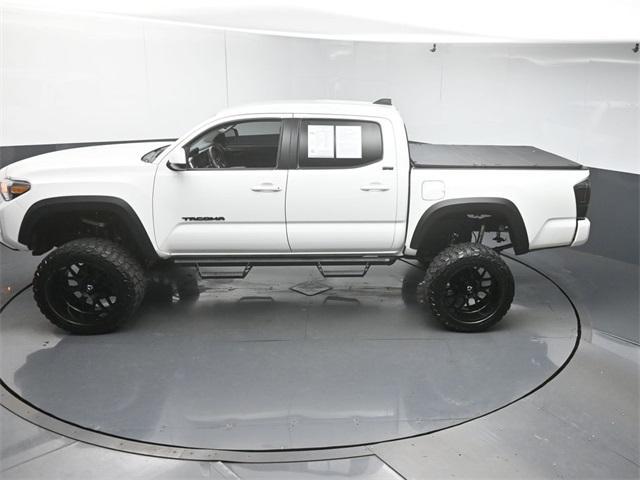 Photo of 2023 Ice Toyota Tacoma