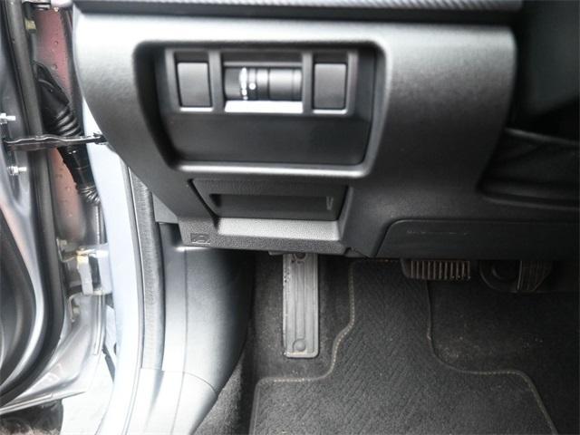 Photo of 2024 Ice Silver Metallic Subaru Crosstrek