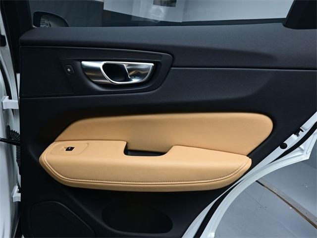 Photo of 2025 Crystal White Metallic Volvo XC60 Plug-In Hybrid