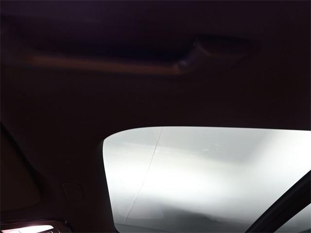 Photo of 2025 Crystal White Metallic Volvo XC60 Plug-In Hybrid
