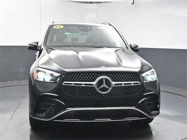 Photo of 2025 Obsidian Black Mercedes-Benz GLE 450e