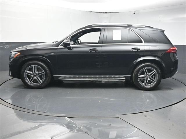 Photo of 2025 Obsidian Black Mercedes-Benz GLE 450e