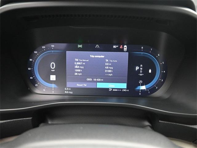 Photo of 2023 Sage Green Metallic Volvo XC40