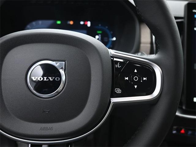 Photo of 2025 White Volvo XC90 Plug-In Hybrid