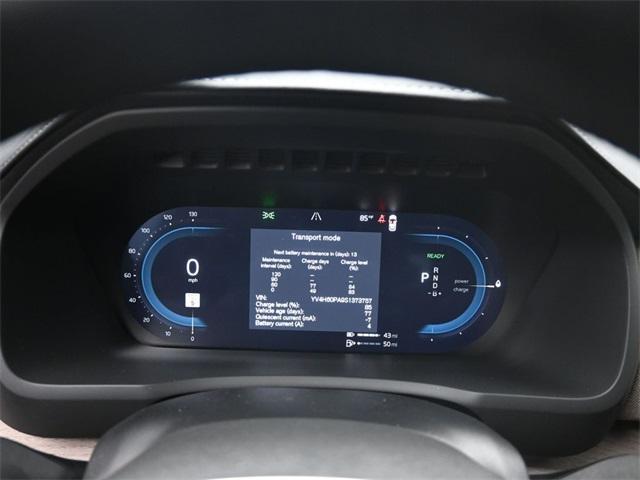 Photo of 2025 White Volvo XC90 Plug-In Hybrid