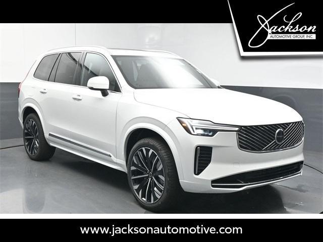 Photo of 2025 White Volvo XC90 Plug-In Hybrid