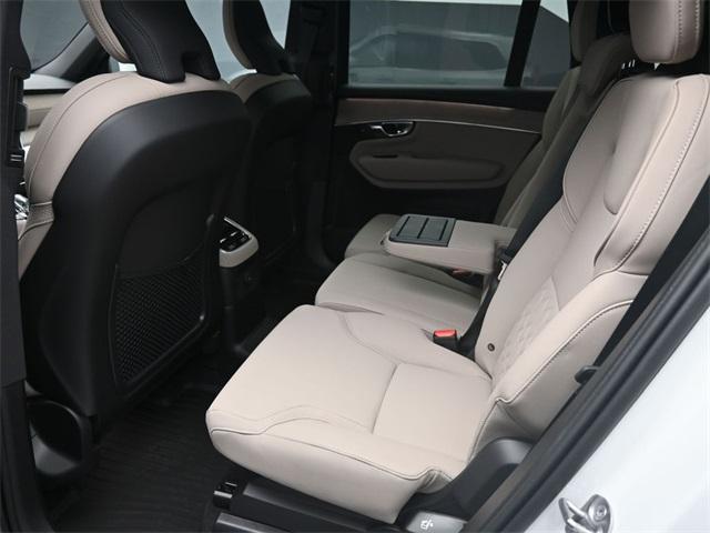 Photo of 2025 White Volvo XC90 Plug-In Hybrid