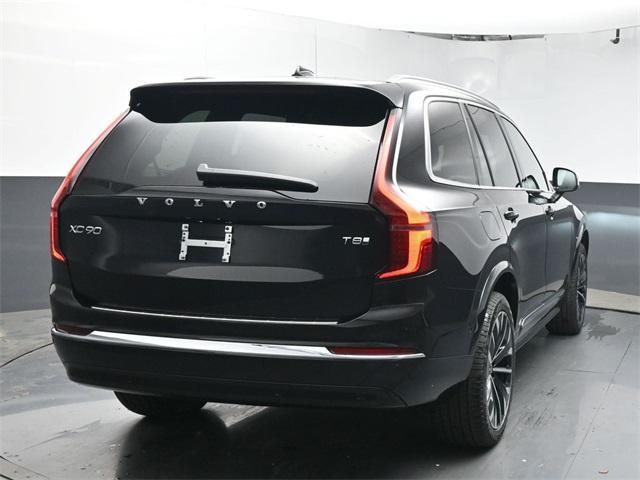 Photo of 2025 Black Volvo XC90 Plug-In Hybrid