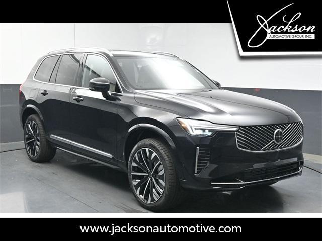 Photo of 2025 Black Volvo XC90 Plug-In Hybrid