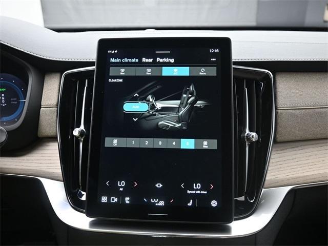 Photo of 2025 Black Volvo XC90 Plug-In Hybrid