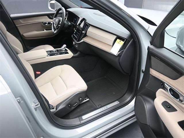 Photo of 2026 Gray Volvo XC90