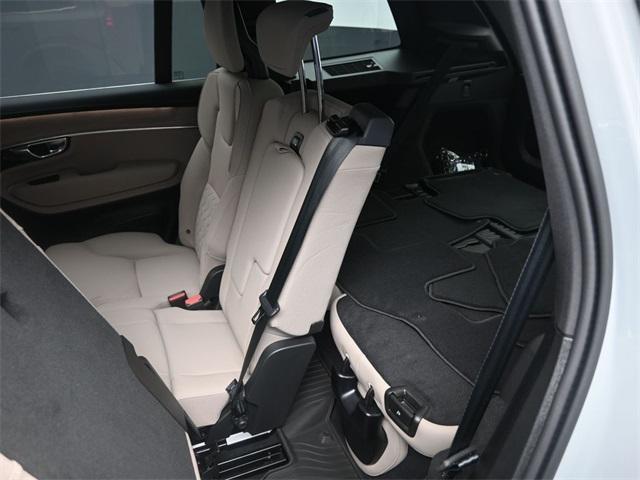 Photo of 2026 Gray Volvo XC90