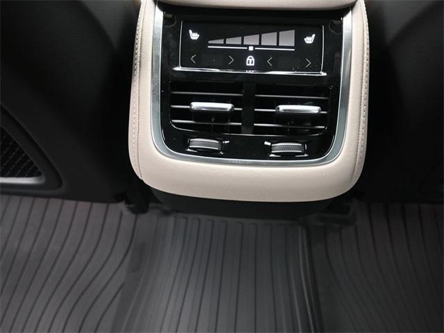 Photo of 2026 Gray Volvo XC90