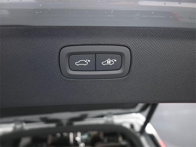 Photo of 2026 Gray Volvo XC90