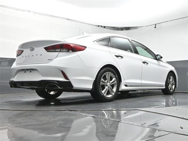 Photo of 2019 Quartz White Hyundai SONATA