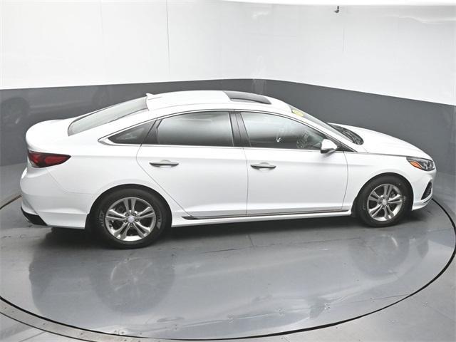 Photo of 2019 Quartz White Hyundai SONATA