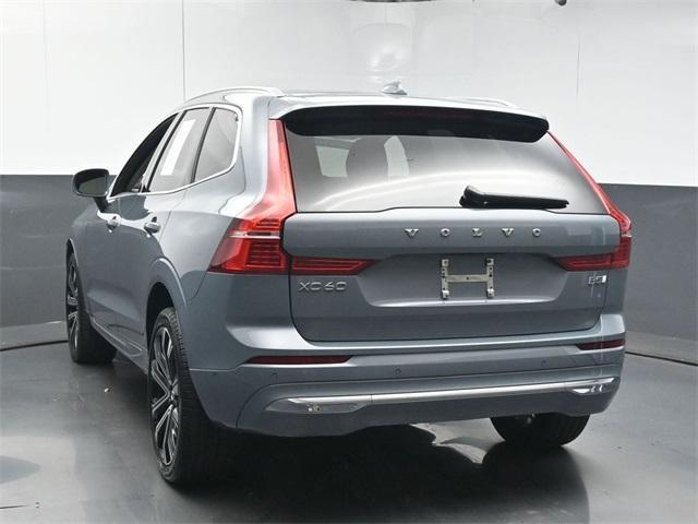 Photo of 2023 Gray Volvo XC60