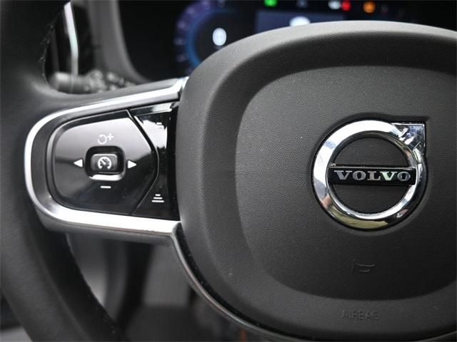 Photo of 2023 Gray Volvo XC60