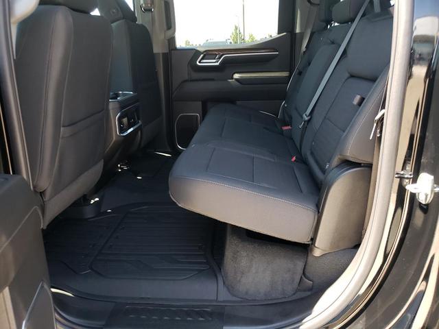 Photo of 2022 Onyx Black GMC Sierra 1500