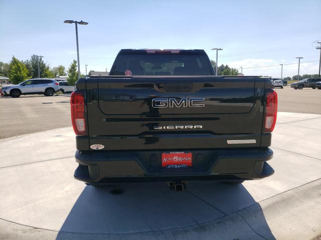 Photo of 2022 Onyx Black GMC Sierra 1500