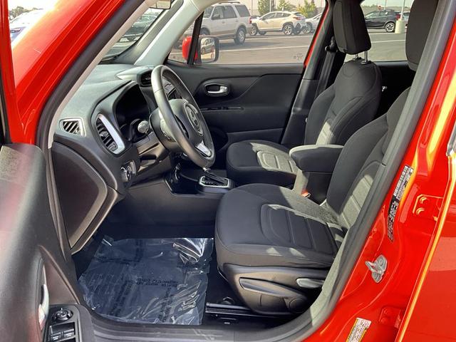 Photo of 2020 Omaha Orange Clearcoat Jeep Renegade