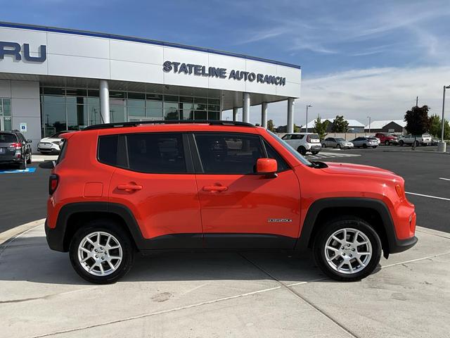 Photo of 2020 Omaha Orange Clearcoat Jeep Renegade
